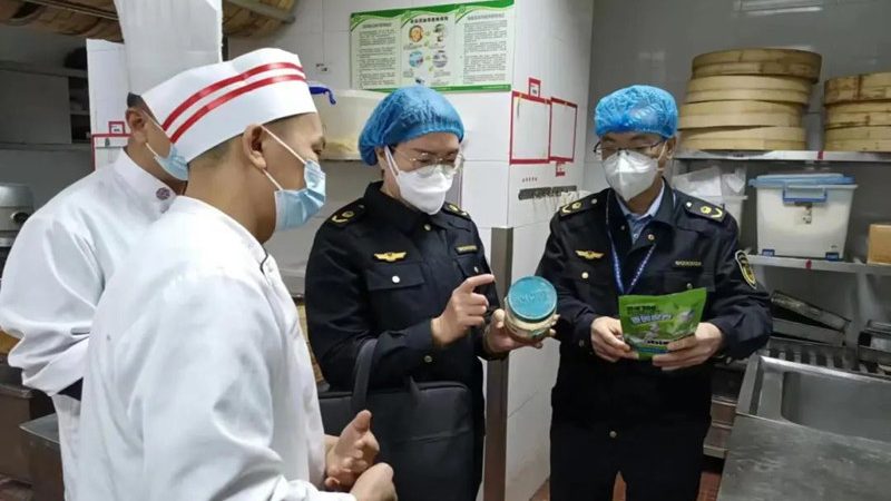 坚果炒货和干果怎么选