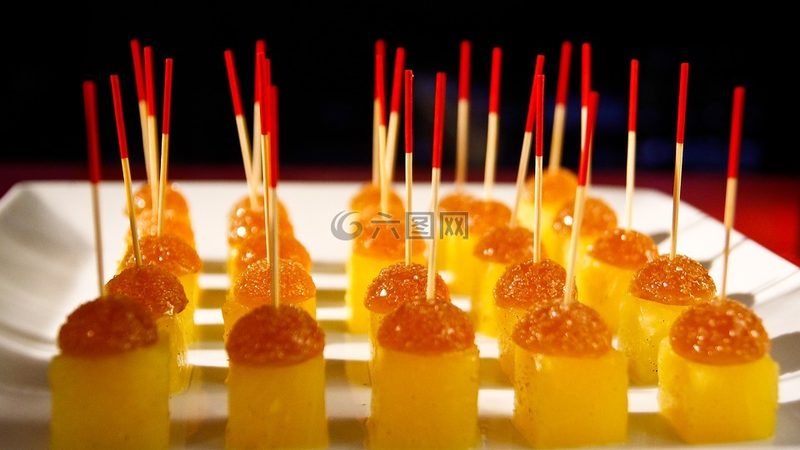 行业趋势：健康消费引领坚果炒货市场